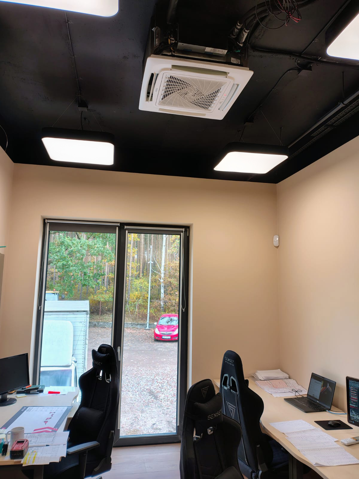 beelight-Image-2024-10-28-at-12.38.17-1